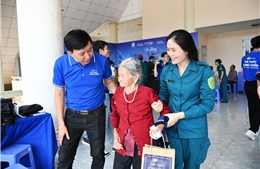 Long Châu trở thành chuỗi nhà thuốc đầu tiên hiện diện tại Côn Đảo, đưa dịch vụ chăm sóc sức khỏe đến gần người dân đảo xa