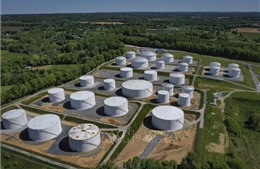 Giá dầu vượt 106 USD/thùng khi tiếp tục chịu cú sốc nguồn cung do Eo biển Hormuz tắc nghẽn