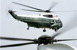 Trực thăng Marine One của Tổng thống Trump lại gặp sự cố liên lạc khi cất cánh