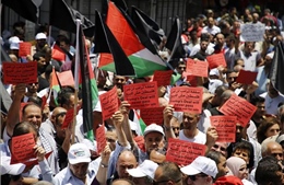 Hàng nghìn người Palestine biểu tình phản đối kế hoạch hòa bình Trung Đông của Mỹ