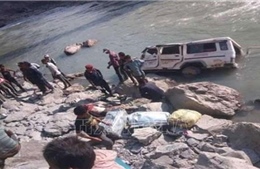 Hai vụ tai nạn giao thông nghiêm trọng làm 16 người chết ở Pakistan