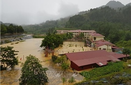 Trường trung học cơ sở xã Si Ma Cai chìm trong nước