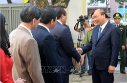 Thủ tướng Nguyễn Xuân Phúc chúc Tết các đơn vị tại Đà Nẵng