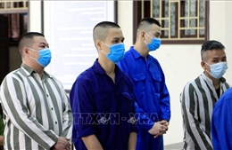 Xét xử con nuôi Nguyễn Xuân Đường và 5 bị cáo về tội &#39;Cố ý gây thương tích&#39;