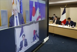 Nhật Bản-Pháp đối thoại &#39;2+2&#39;