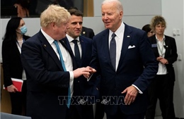 Lãnh đạo Anh, Mỹ điện đàm về tình hình Ukraine