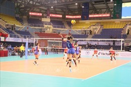 Khởi tranh môn Bóng chuyền trong nhà, tuyển nữ Philippines thắng đậm trước Malaysia