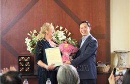 Bà Sandra Scagliotti tiếp tục đảm nhiệm lãnh sự danh dự Việt Nam tại Turin, Italy