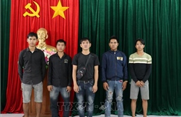 Đưa 5 nạn nhân trong vụ án mua bán người sang Campuchia về địa phương an toàn