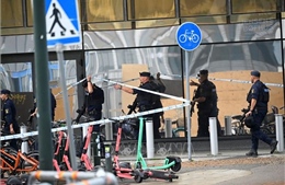 Tấn công bằng súng ở trung tâm thương mại của Thụy Điển