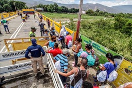 Colombia và Venezuela nối lại các hoạt động giao thương đường bộ