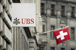 Financial Times: UBS đang đàm phán để mua lại Credit Suisse
