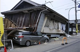 Động đất tại miền Trung Nhật Bản