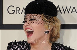&#39;Nữ hoàng nhạc Pop&#39; Madonna xuất viện sau sự cố về sức khỏe