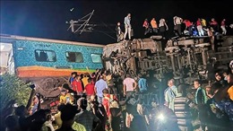 Bang Odisha của Ấn Độ tưởng niệm các nạn nhân trong vụ tai nạn đường sắt 