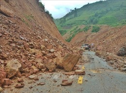 Mưa lớn kéo dài, nhiều tuyến đường tại Điện Biên bị sạt lở 