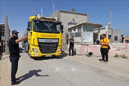 Israel mở lại cửa khẩu giao thương với Dải Gaza