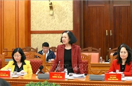 Thường trực Ban Bí thư Trương Thị Mai chủ trì giao ban với một số hội quần chúng 