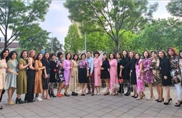 Nhiều hoạt động kỷ niệm 20 năm thành lập Hội Phụ nữ Việt Nam tại Hungary 