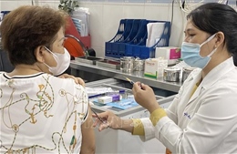 TP Hồ Chí Minh: Người dân đổ xô đi tiêm vaccine phòng bệnh bạch hầu, chuyên gia khuyến cáo không nên quá lo lắng