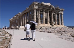 Hy Lạp hạn chế khung giờ tham quan thành cổ Athens Acropolis do nắng nóng