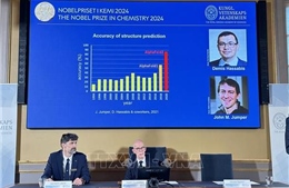 Giải Nobel Hóa học 2024 vinh danh những nghiên cứu &#39;gỡ nút thắt&#39; tồn tại 50 năm qua về protein