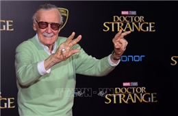 Cha đẻ của các &#39;siêu anh hùng&#39; Stan Lee qua đời ở tuổi 95