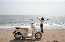 Yadea ra mắt xe máy điện cao cấp Yadea Osta phong cách Neo-Retro