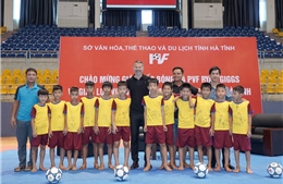 Ryan Giggs: Bóng đá học đường là chìa khoá đưa Việt Nam tới World Cup