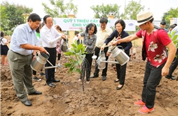 Vinamilk chung tay bảo vệ môi trường Thủ đô thông qua Quỹ 1 triệu cây xanh cho Việt Nam