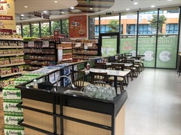 Bên trong siêu thị kiểu Nhật thứ 2 của FujiMart tại Hà Nội
