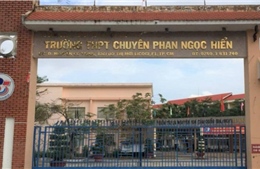 Vụ Phó Hiệu trưởng &#39;bắt&#39; học sinh ăn thức ăn đã bỏ vào thùng rác: UBND tỉnh Cà Mau yêu cầu báo cáo trước ngày 28/4