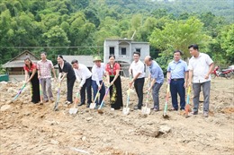 CLB Nhà báo Thanh Hóa hỗ trợ  300 triệu đồng xây dựng điểm trường mầm non