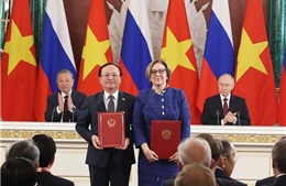 Tổng Bí thư Tô Lâm và Tổng thống V. Putin chứng kiến Lễ trao các văn kiện hợp tác