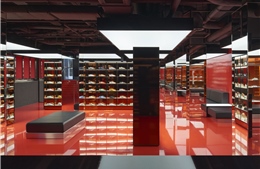 Cửa hàng Red Concept đầu tiên của Onitsuka Tiger ở châu Âu chính thức mở cửa tại Covent Garden, London