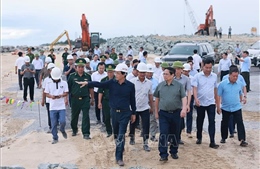 Thủ tướng Phạm Minh Chính khảo sát các dự án hạ tầng tại tỉnh Quảng Trị
