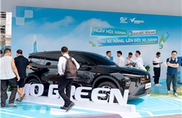 Đổi xe xăng cũ lấy xe điện VinFast tại Hà Nội: Tài xế dịch vụ nhận ưu đãi kép với Limo Green