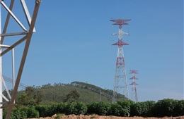 Dồn lực cho dự án đường dây 500kV Lào Cai - Vĩnh Yên trước ngày đóng điện