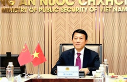 Bộ trưởng Lương Tam Quang điện đàm với Bộ trưởng Bộ Công an Trung Quốc