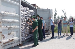 Phát hiện container chở gần 30 tấn phế liệu kim loại có nguy cơ gây ô nhiễm môi trường