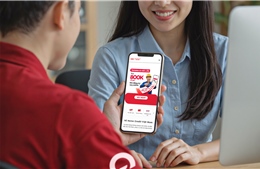 Đồng hành cùng khách hàng vượt qua áp lực chi tiêu cuối năm