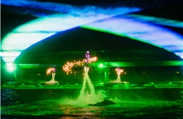 Bản giao hưởng đại dương trở lại, đưa Phú Quốc thành hòn đảo duy nhất có 2 show pháo hoa mỗi tối