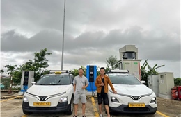 Tài xế lời tiền, khách hàng lời trải nghiệm: VF 6 chinh phục cả người lái lẫn người ngồi sau 