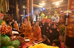 Sa Pa: Hàng nghìn du khách hào hứng 'Mở cổng trời', trẩy hội Bản Mây tại Fansipan