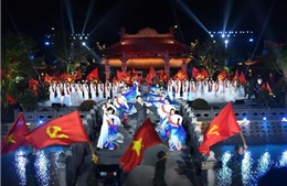 Sâu lắng Chương trình nghệ thuật chính luận 'Bản hùng ca trên sông'