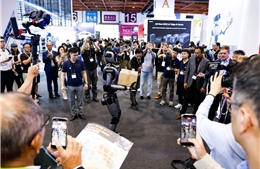 Người máy 'Make in Vietnam' của VinRobotics tỏa sáng tại hai sân khấu công nghệ hàng đầu thế giới