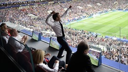 Tổng thống Macron tươi hết cỡ khi Pháp vô địch World Cup 2018