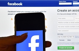 Nghi tấn công bầu cử Mỹ, Facebook gỡ 652 tài khoản của Nga và Iran