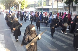 Tranh cãi trẻ mẫu giáo mặc trang phục phiến quân IS mừng Ngày Độc lập Indonesia