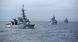 Tàu chiến NATO tiến sát bờ biển Syria, chuẩn bị tấn công lớn?